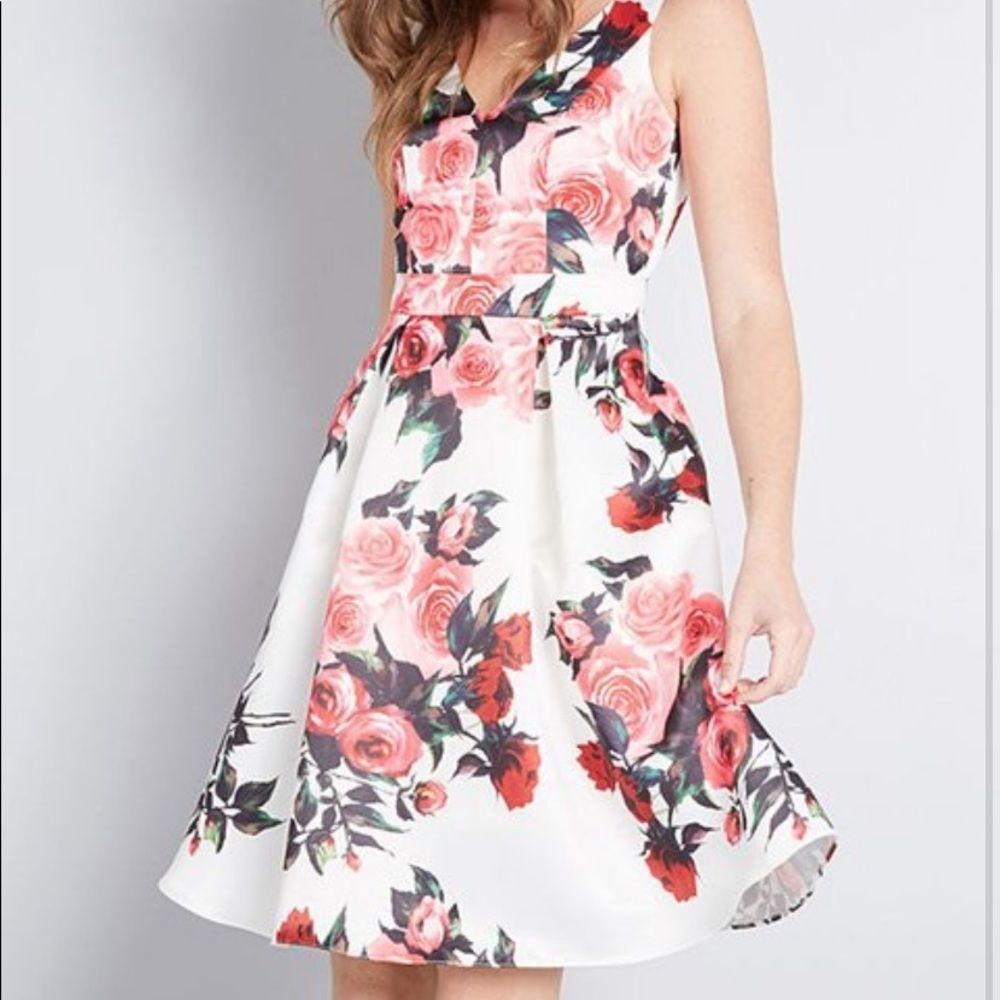 Liza Luxe floral dress
